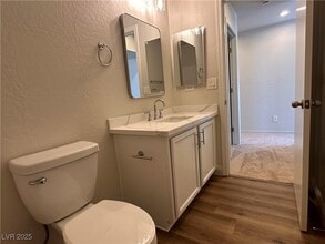 Building Photo - 2664 Strichen Ave
