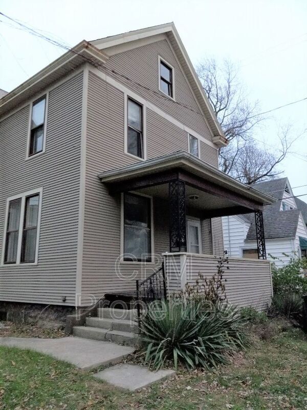 1018 Loree St, Fort Wayne, IN 46805 House Rental in Fort Wayne, IN