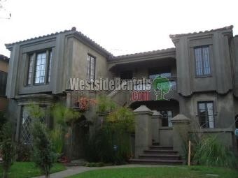 Primary Photo - 1159 S Hayworth Ave