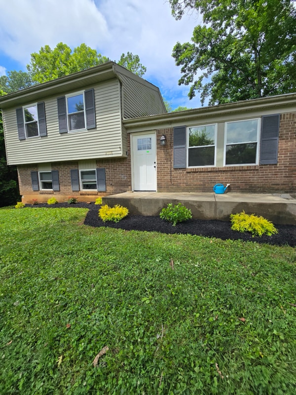 Building Photo - 9008 John Paul Ct