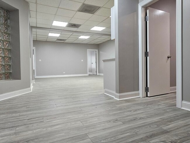 Building Photo - 3607 W 26th St