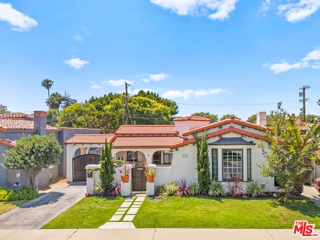 Foto del edificio - 3873 Roxton Ave