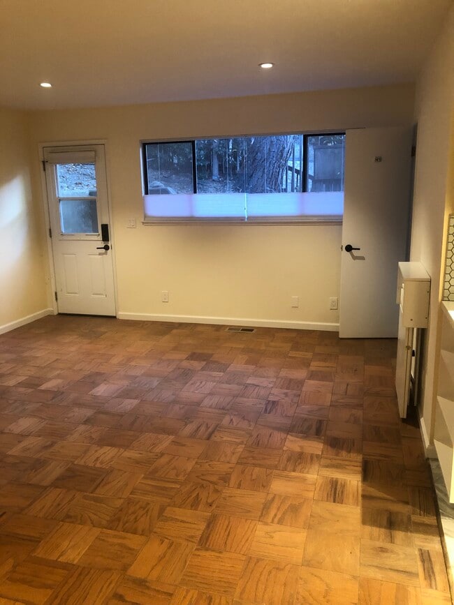 Foto del edificio - 423 Durant Way