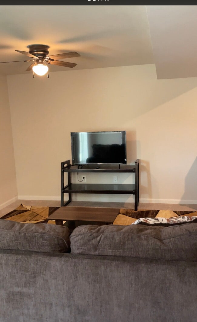 Building Photo - 5022 Birch Leaf Cir
