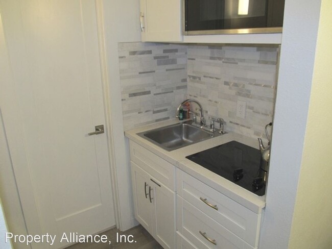 Building Photo - 1 br, 1 bath House - 2325 Sidewinder Drive...