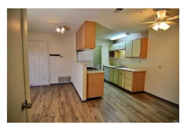 Foto del edificio - 3 bedroom 2 bath Windsong Condo ~ Includes...