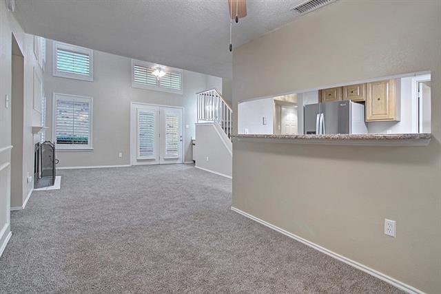 Foto del edificio - 2106 Willowgate Ln