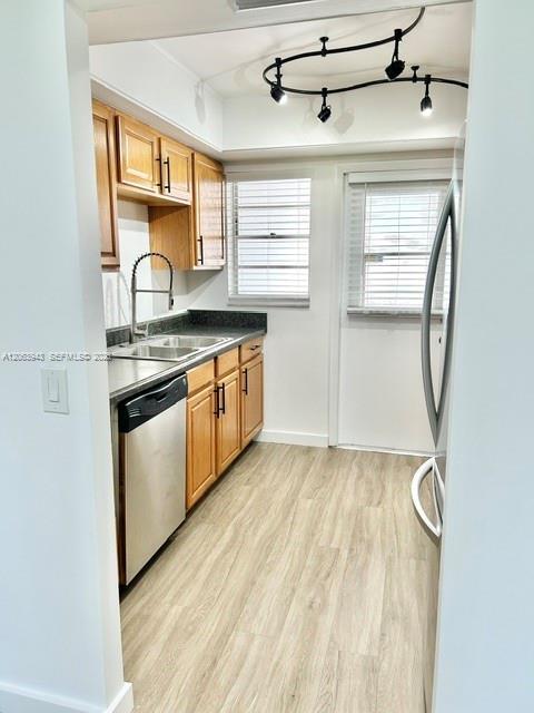 Building Photo - 2431 SW 82nd Ave