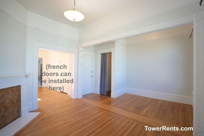 Building Photo - 38A Sharon St