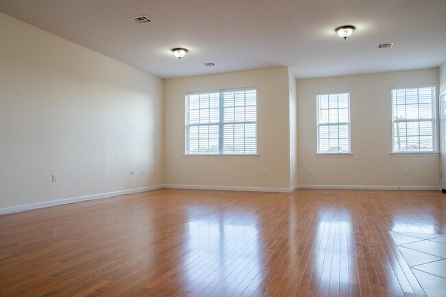 Foto del edificio - 17.5 Oak St