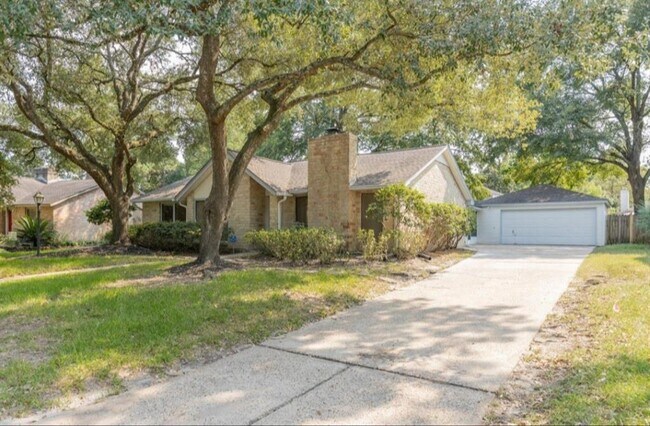 Building Photo - 4011 Flint Creek Dr