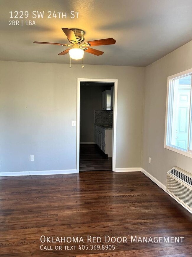 Foto del edificio - 1229 SW 24th St