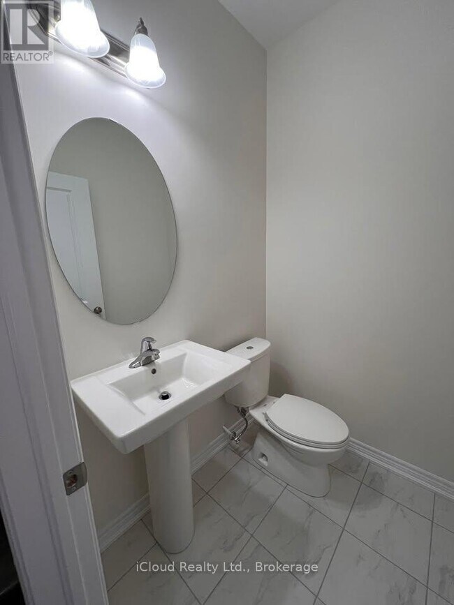 Building Photo - 214 Broadacre Dr