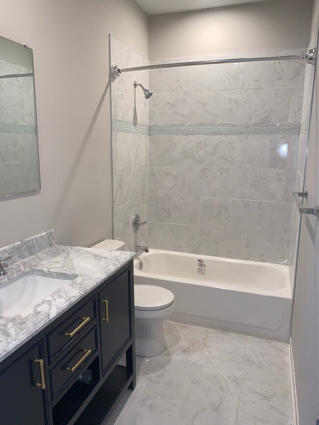 Foto del edificio - 2119 Clay St