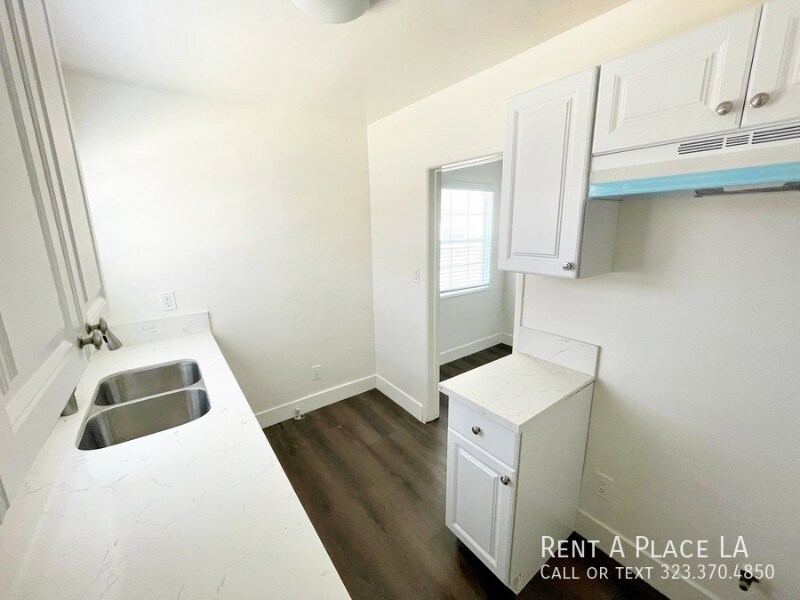 2522 Folsom St Unit 5C, Los Angeles, CA 90033 Apartment for Rent in
