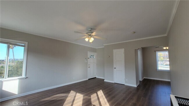 Foto del edificio - 254 Thorne St