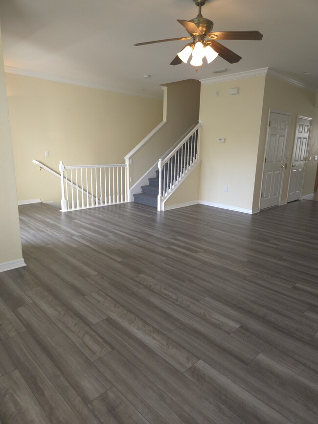 open floor plan living rm - 3409 10th Ln W