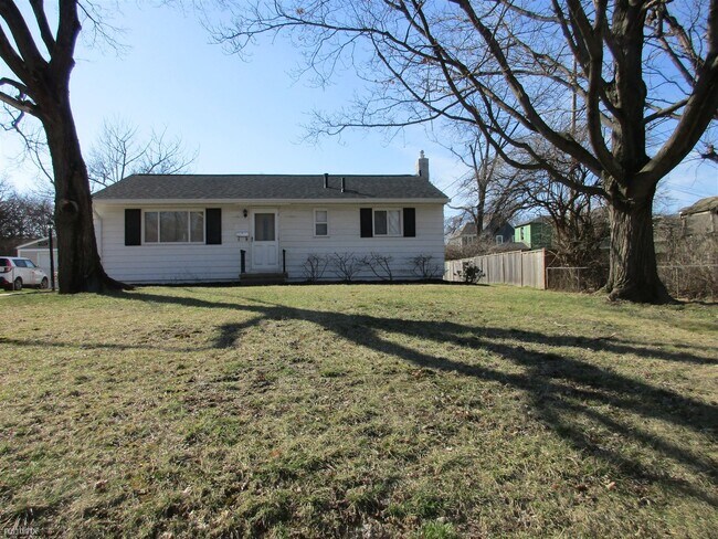 Building Photo - 3 br, 1 bath House - 2509 Vassar Place