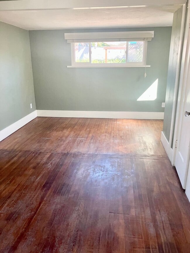 Foto del edificio - Charming Pet Friendly Home in Normal Heights