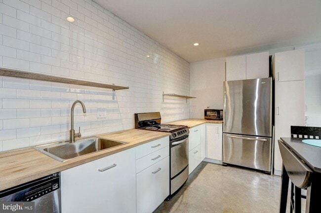 Photo - 400 U St NW Townhome