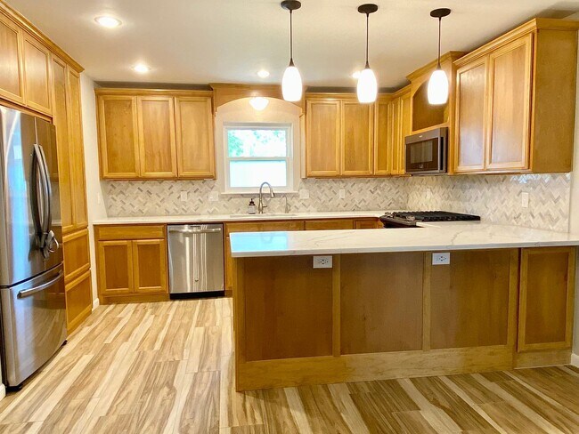 Foto del edificio - Gorgeous Remodeled Edmond 3 Bed 2 Bath