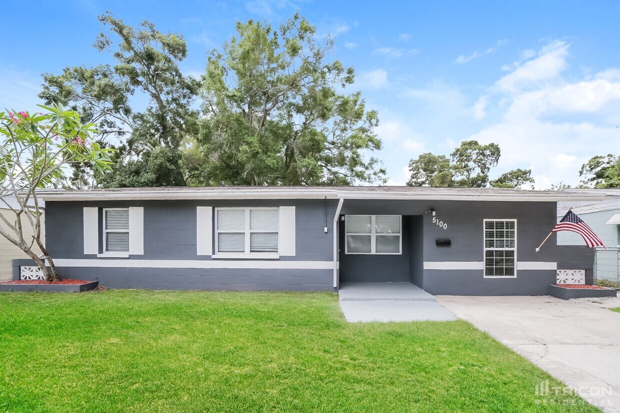 Primary Photo - 5100 88th Avenue N Pinellas Park FL