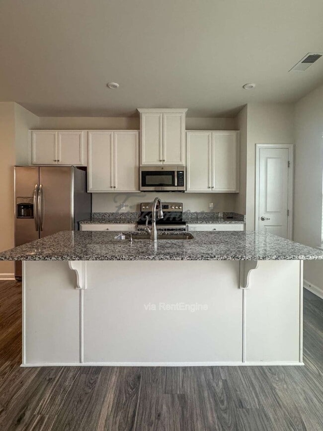 Building Photo - 574 Preakness Run