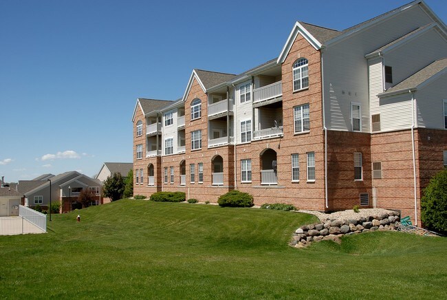 Camden Court Apartments Apartments Madison, WI