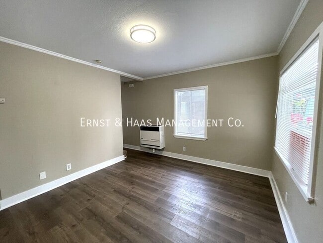 Foto del edificio - 1220 E Appleton St