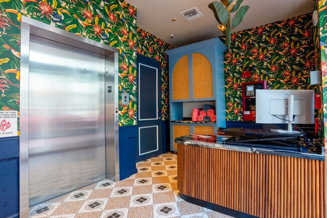 Foto del edificio - 1200 Ocean Dr