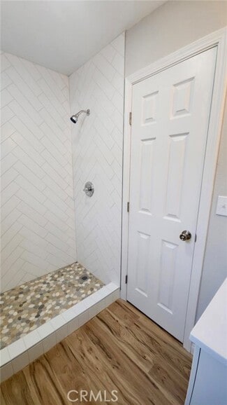 Building Photo - 422 Devener St