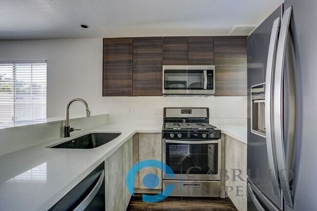 Foto del edificio - 3680 Alabama St