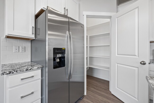 Foto del edificio - 3958 W Harmony Dr