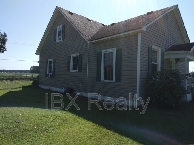 Foto del edificio - 697 Okisko Rd