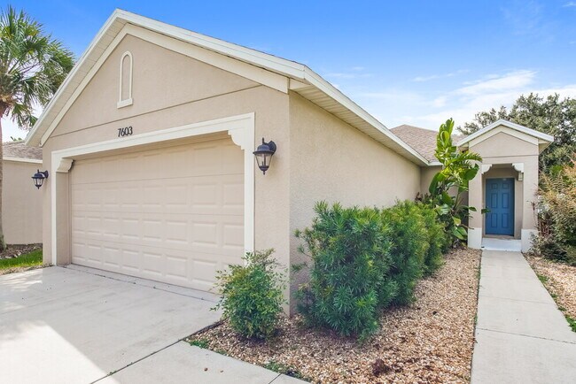 Foto del edificio - 7603 Forest Mere Dr