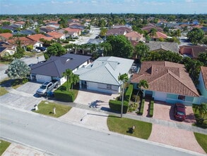 Building Photo - 5261 SW 144th Ave