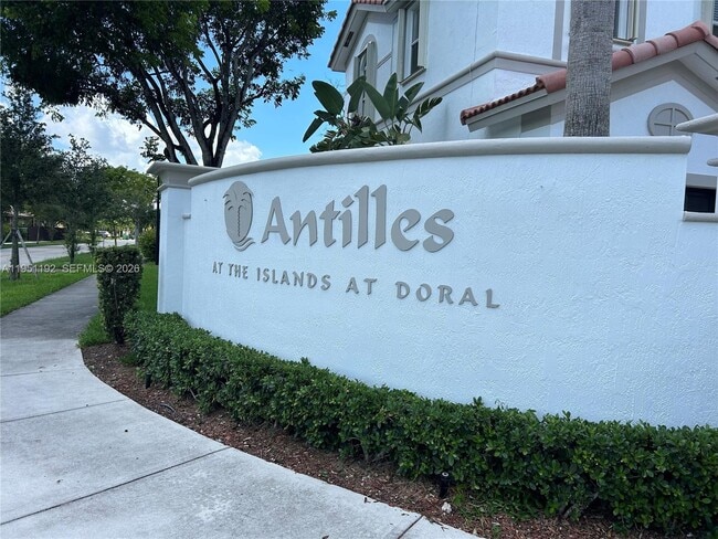 Foto del edificio - 7839 NW 110th Ave