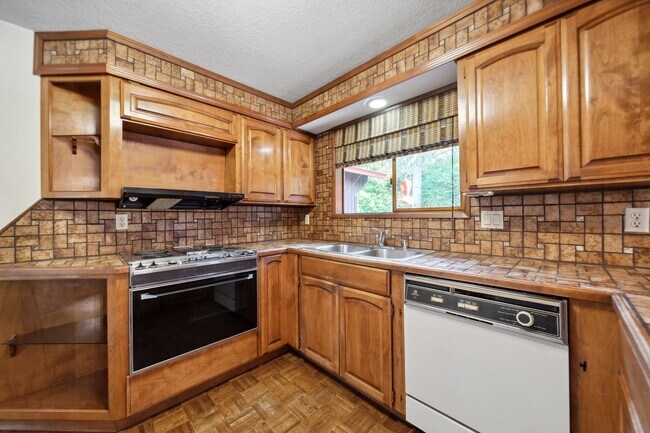 Foto del edificio - 7816 SE Strawberry Ln