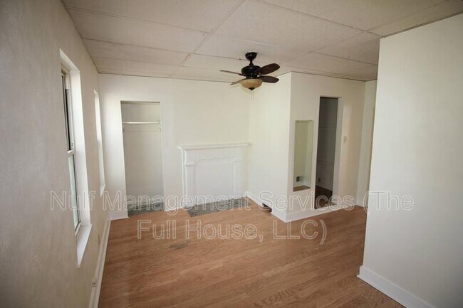 Foto del edificio - 452 Pearl St