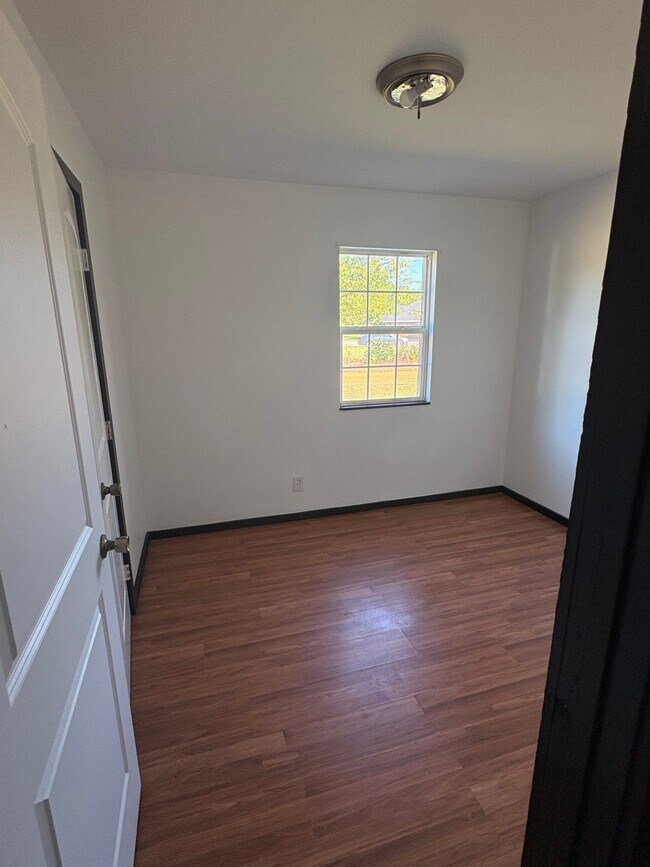 Foto del edificio - 2369 County Rd 426 N