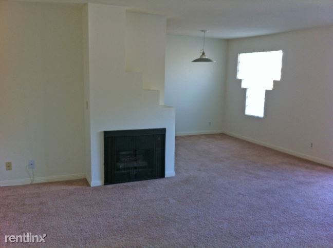 Foto del edificio - 3 br, 2 bath Condo - 4817 Satsuma Ave