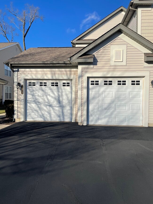 Building Photo - 5654 Cherryleaf Ln