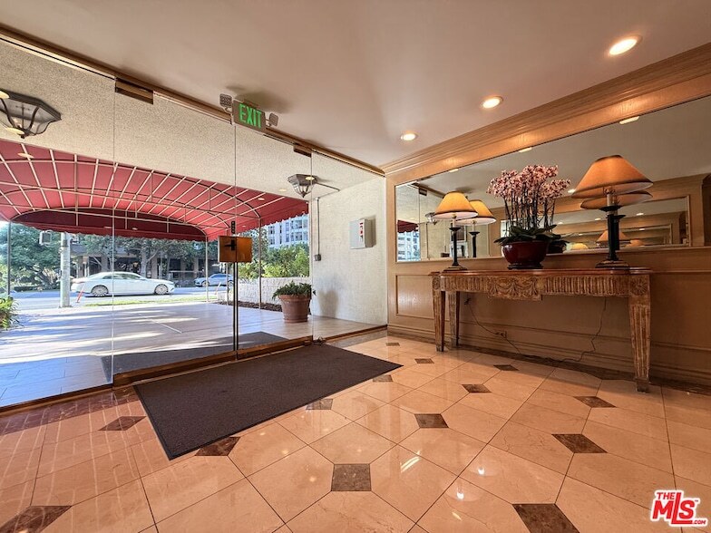 Photo - 10751 Wilshire Boulevard Unit 603