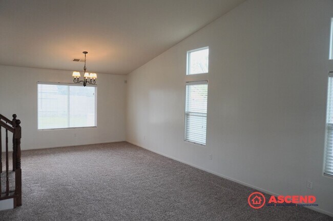 Foto del edificio - Corner Home Located in the Southwest!