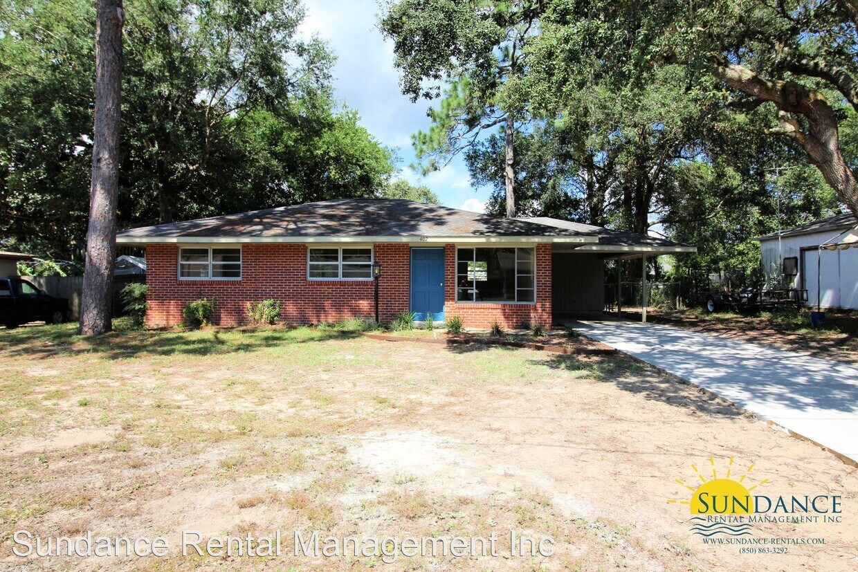 402 Edge Ave, Valparaiso, FL 32580 House Rental in Valparaiso, FL