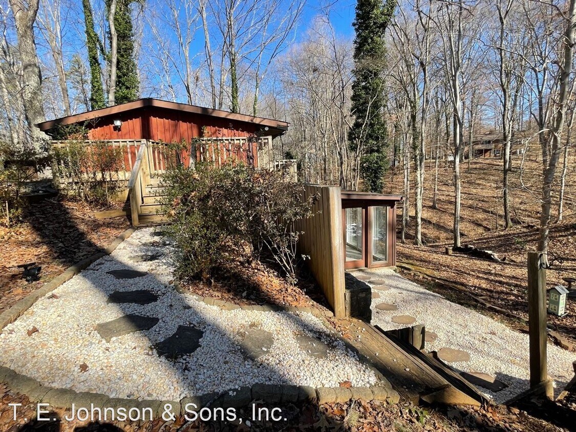 7079 Shallowford Rd, Lewisville, NC 27023 House Rental in Lewisville