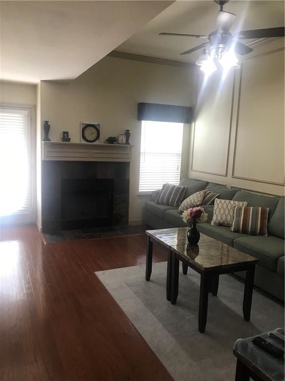 Foto del edificio - 12630 Bay Ave