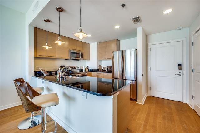 Foto del edificio - 1200 Main St