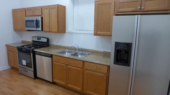 Foto del edificio - 2 bedroom in Cicero IL 60804