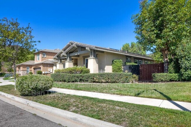 Foto del edificio - 584 Chandler Ct